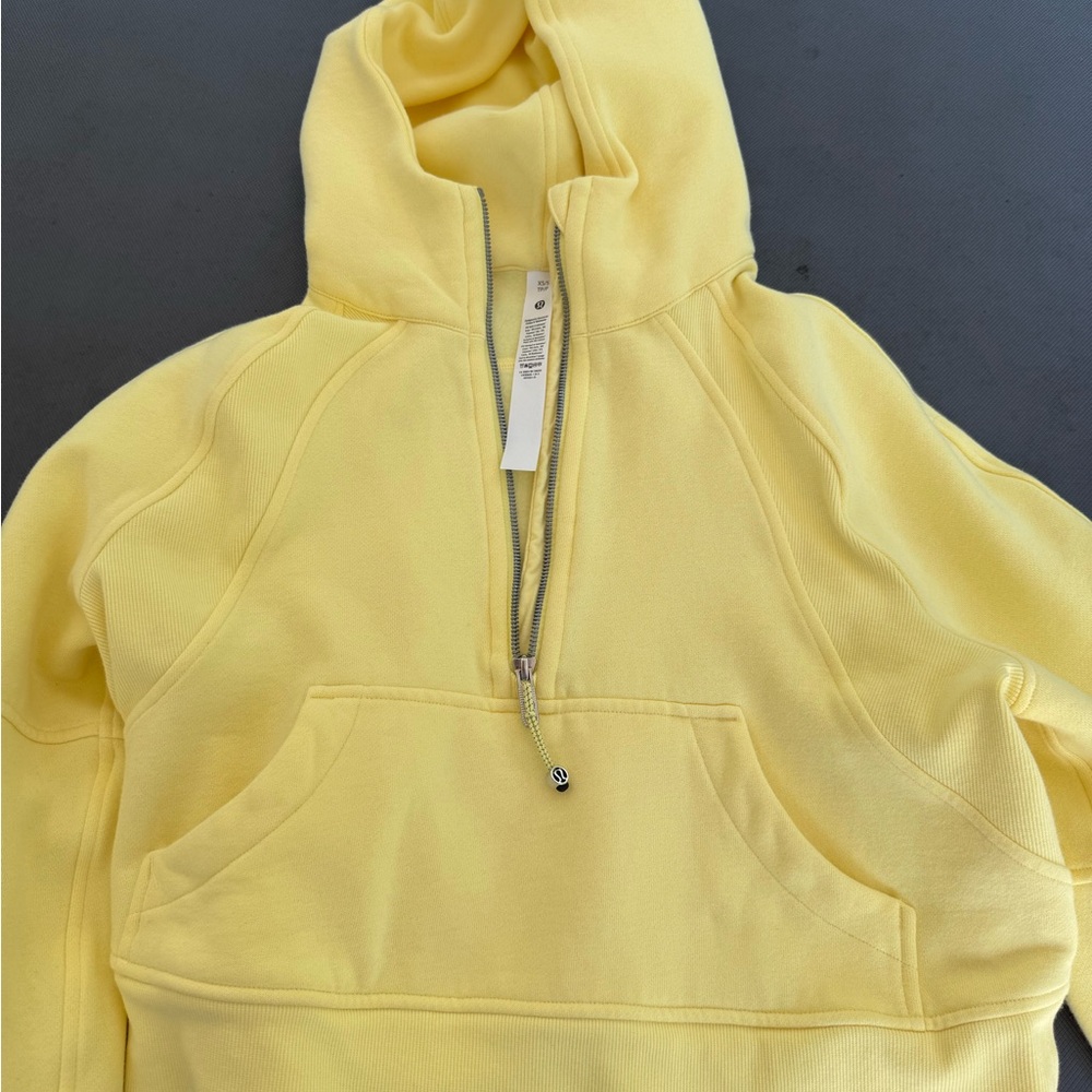 Lululemon Athletica Yellow Scuba